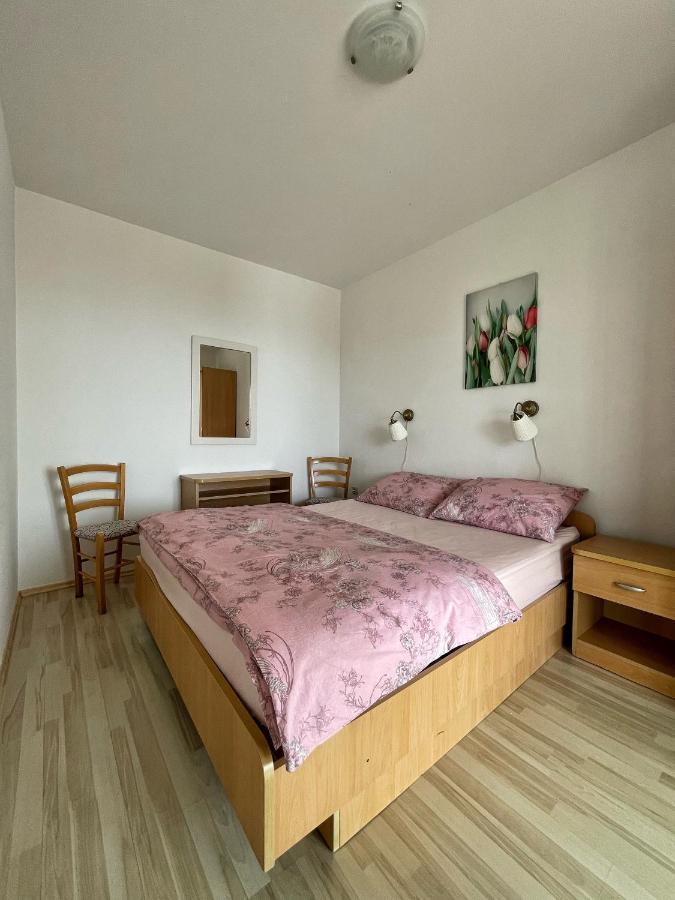 Apartmani Nada Primošten Buitenkant foto