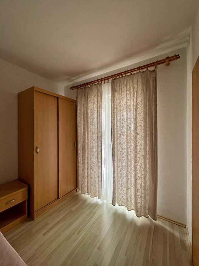 Apartmani Nada Primošten Buitenkant foto