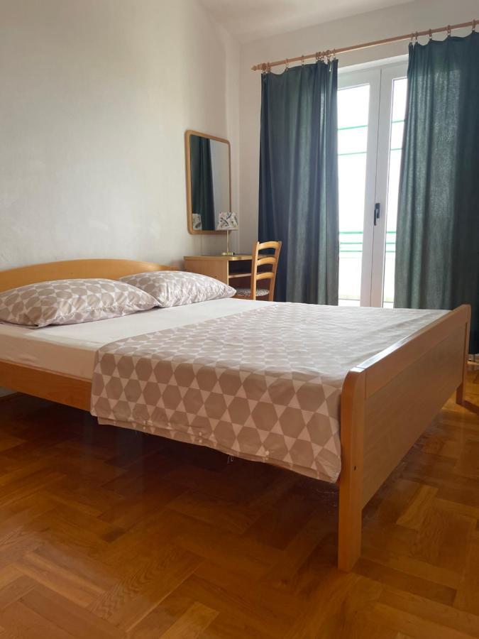 Apartmani Nada Primošten Buitenkant foto