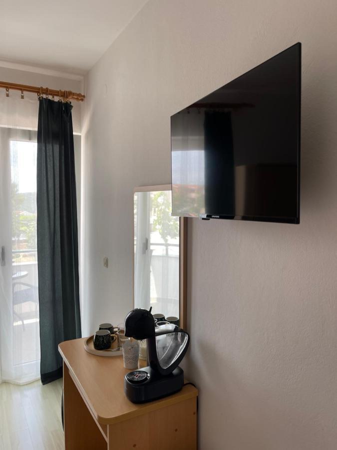 Apartmani Nada Primošten Buitenkant foto